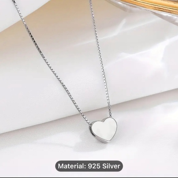 925 Sterling Silver 3D Heart-Shaped Pendant Simple Love Clavicle‎ Chain😍♥️ - Picture 3 of 6